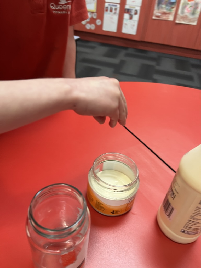 25 F23 C02 BCF7 4 F2 B A449 636 F49776282 1 105 c