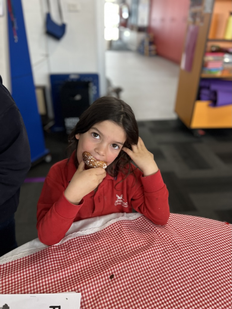 41006 DF8 D6 CE 4468 AD2 D 3 C08238 F992 B 1 105 c