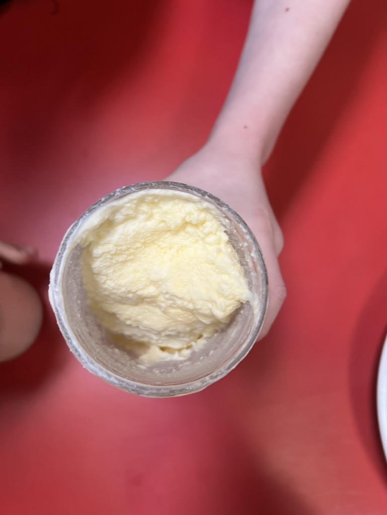 C28737 BC 83 B3 4568 9 BBB A9713470 FB73 1 105 c