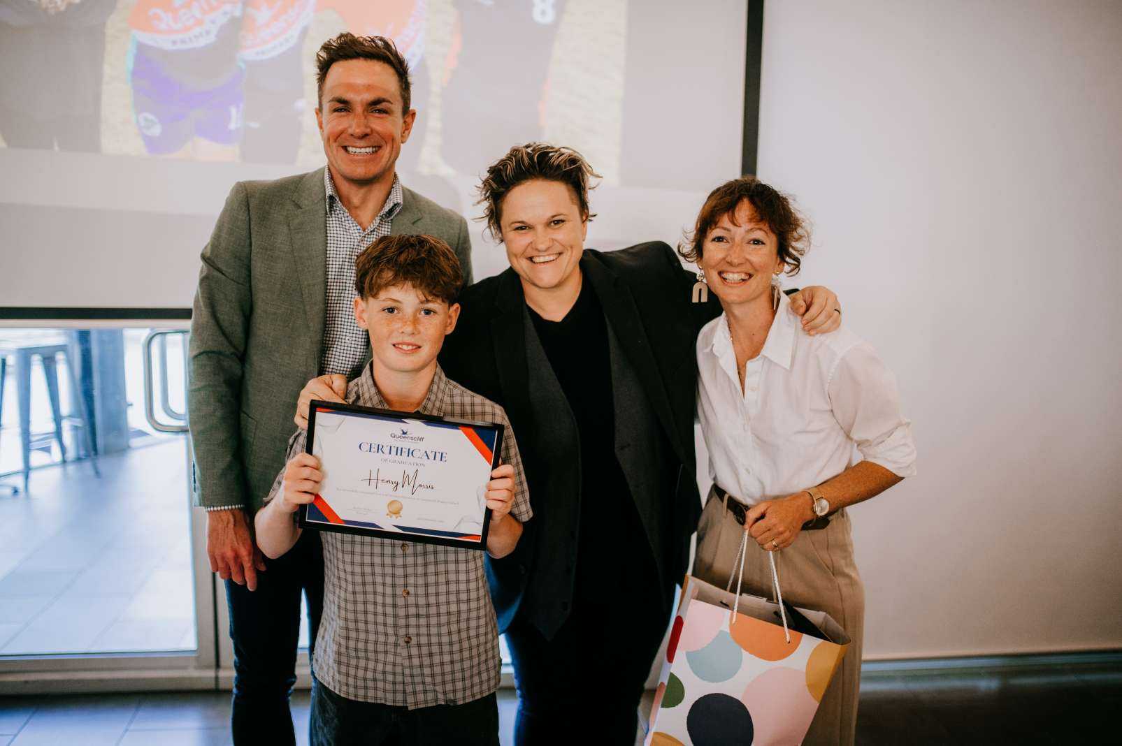 Grad 2024 75