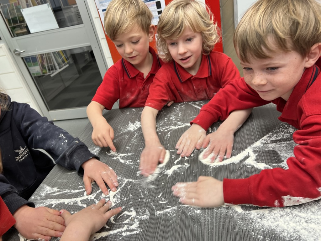 D39 E2 C0 F A467 4995 8162 DB09208 D3 C4 D 1 105 c